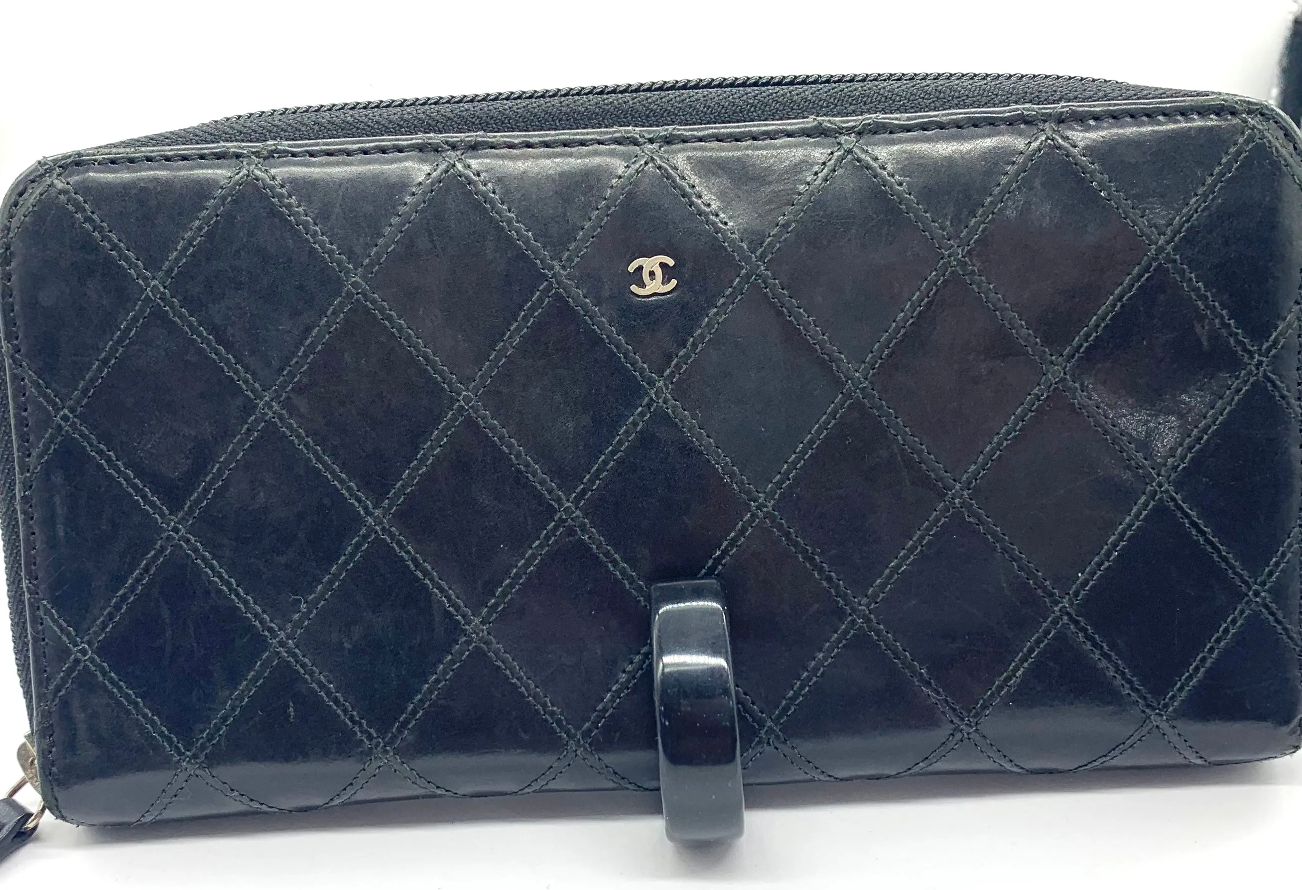 Chanel Caviar Wallet