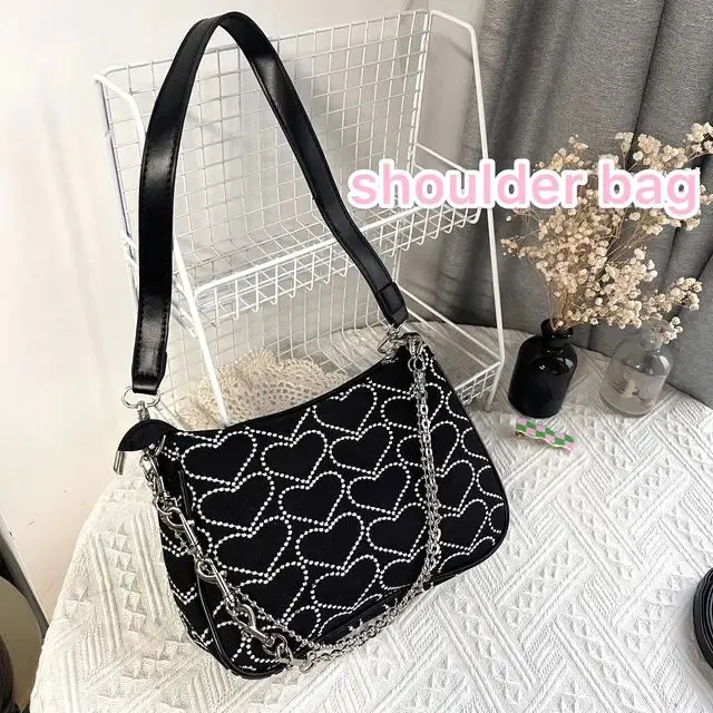 Heart Pattern Shoulder Bag