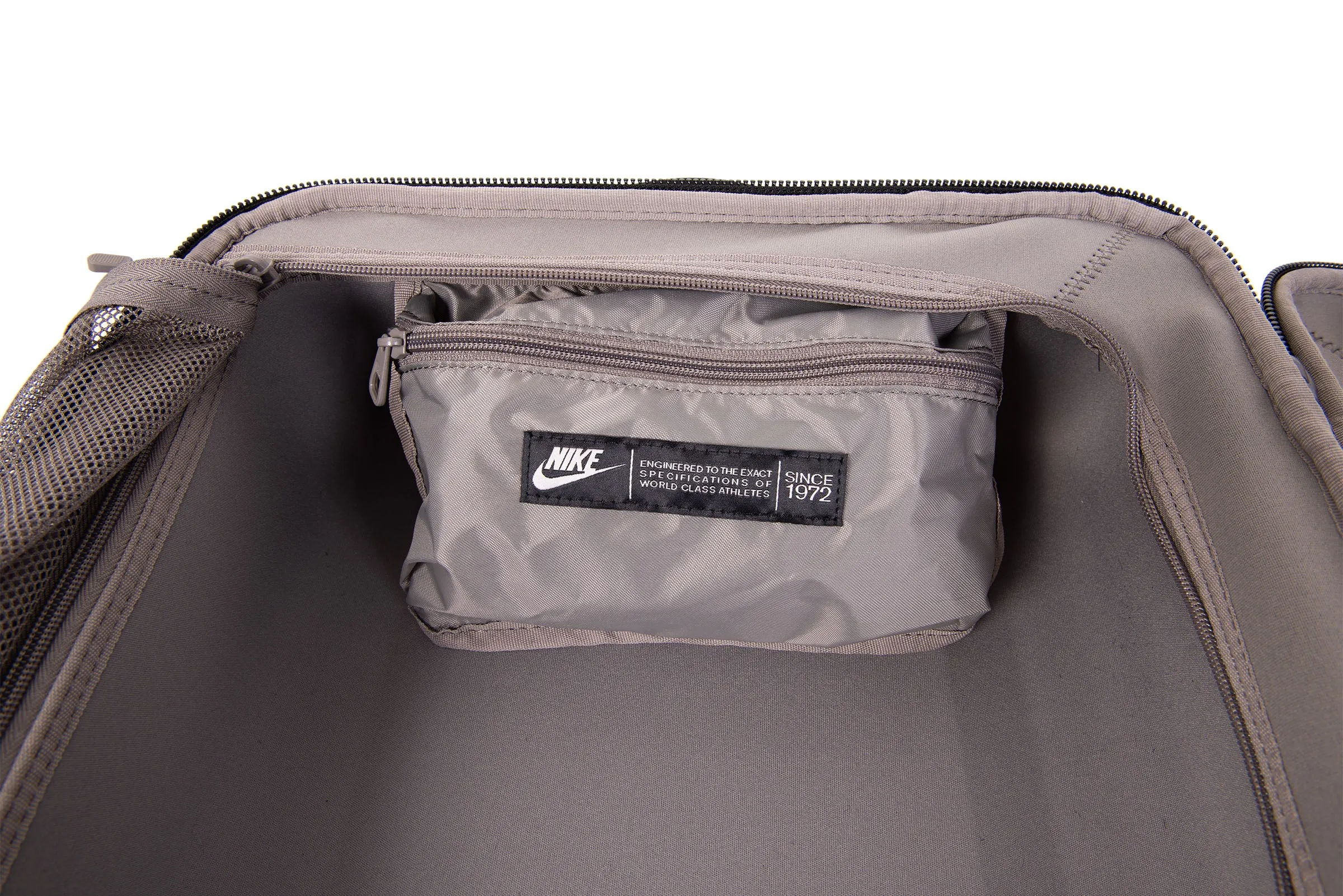 Nike USATF FIFTYONE49 Cabin Roller