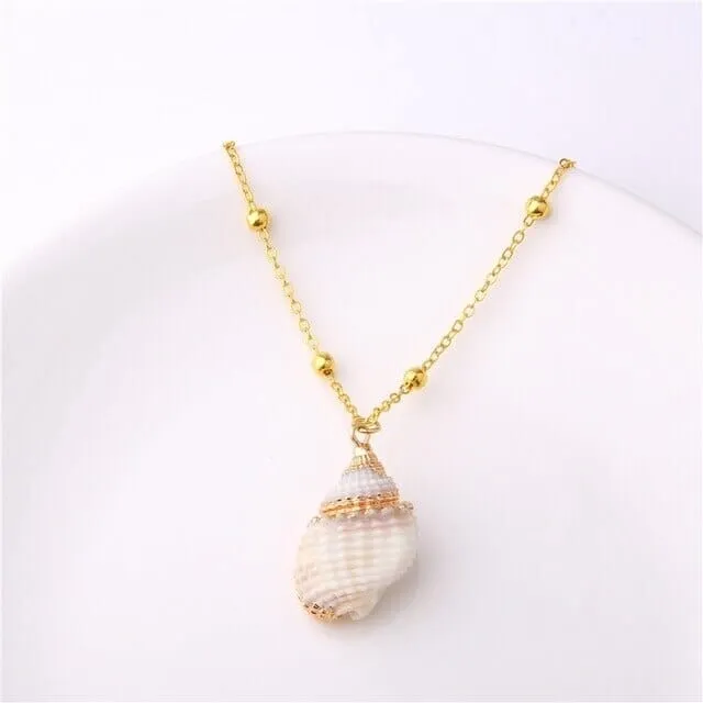 Puka Shell Boho Style Natural Shell Pendant Handmade Necklace