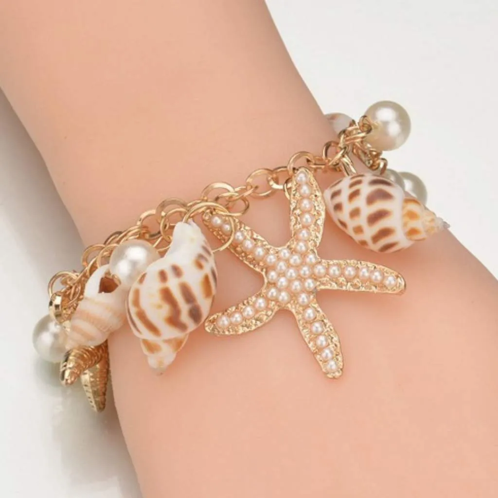 Shell Layered Gold Chain Bracelet